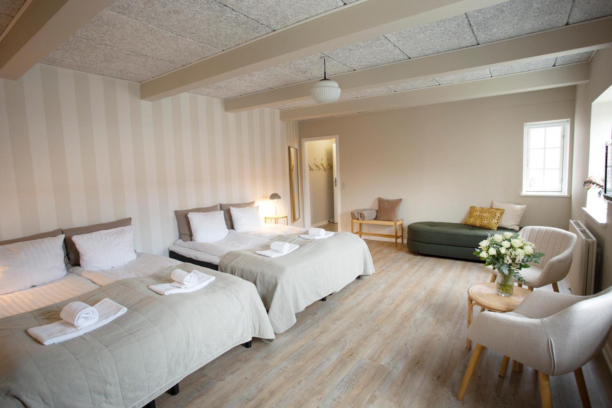 Hotelvfjorden Лемвиг Экстерьер фото