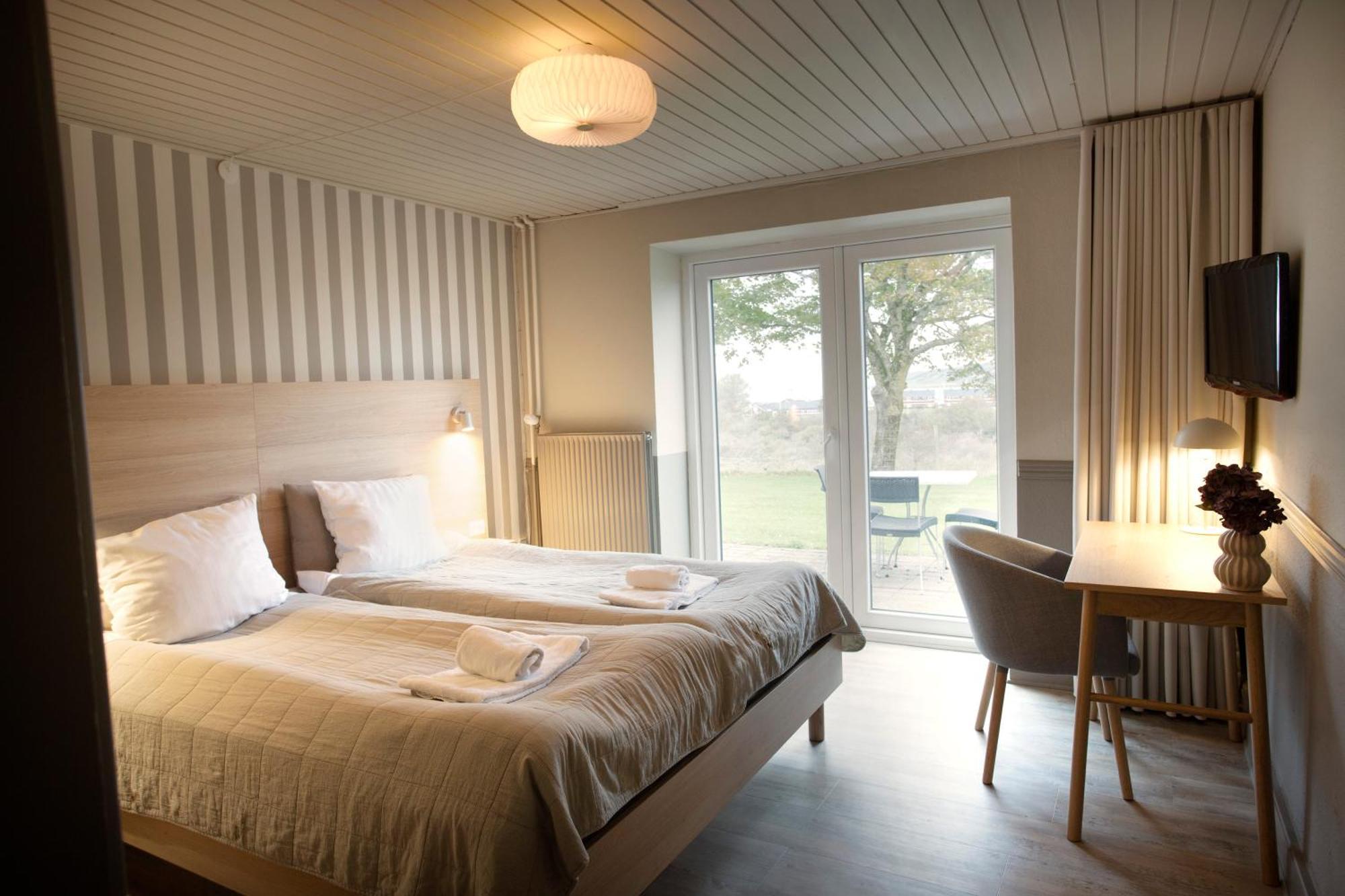 Hotelvfjorden Лемвиг Экстерьер фото